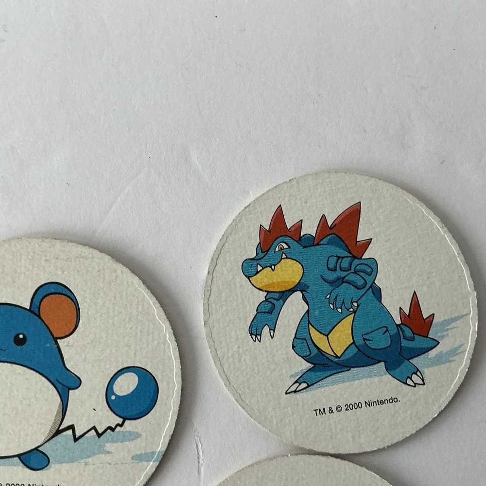 Pokemon Tazo Lot 9 Totodile‎ Typhlosion Togepi Marill Johto 2000